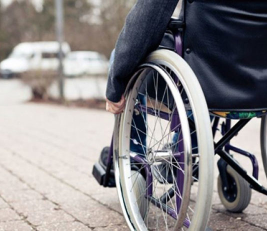 Ministerul Muncii: Peste 800 de mii de persoane cu dizabilităţi erau înregistrate la 31 martie 2021