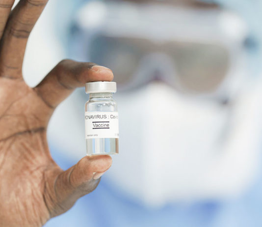 CE: Decizia privind administrarea unei a treia doze de vaccin anti-Covid-19 revine fiecărui stat membru UE