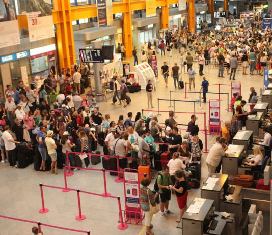 Aeroportul Internațional Cluj-Napoca : „O creștere a tarifelor s-ar putea simți în buzunarele pasagerilor.”