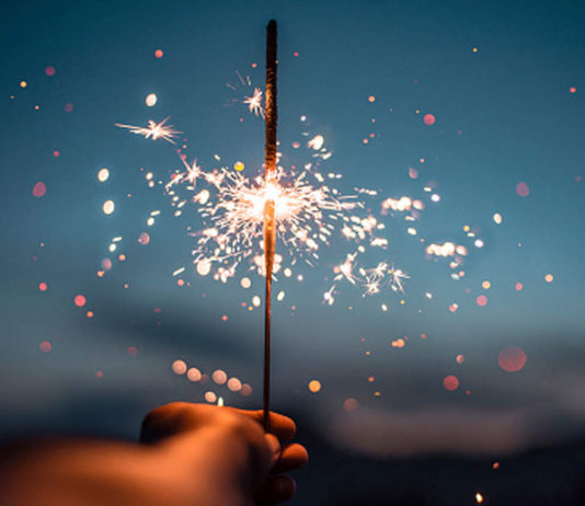 Focurile de artificii, anulate în Cluj din cauza ceții