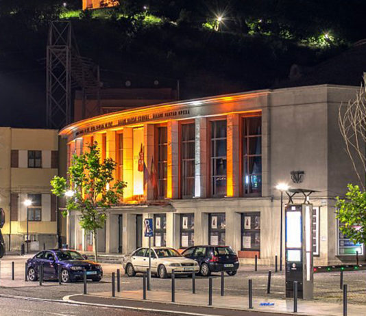 Teatrul Maghiar din Cluj, în pericol să-şi suspende activitatea din cauza preţului la gaz
