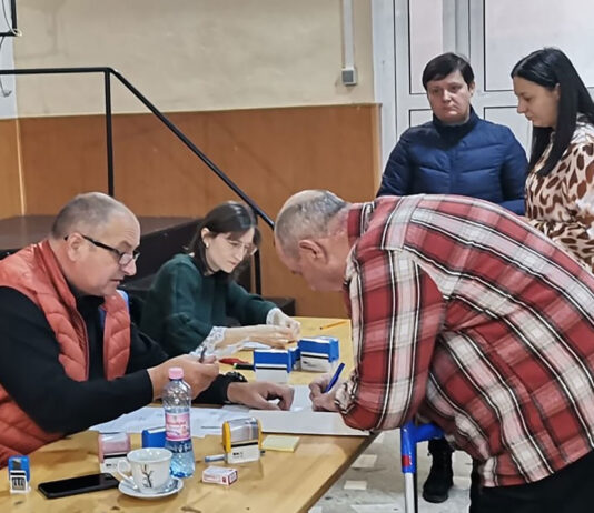 Deplasare cu stația mobilă a Direcției Județene de Evidență a Persoanelor Cluj în comuna Feleacu