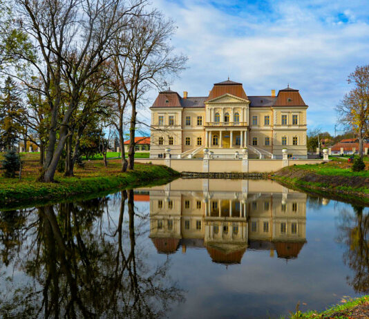 Castelul Bánffy din Răscruci și-a recăpătat strălucirea. Consiliul Județean Cluj anunță finalizarea lucrărilor de reabilitare