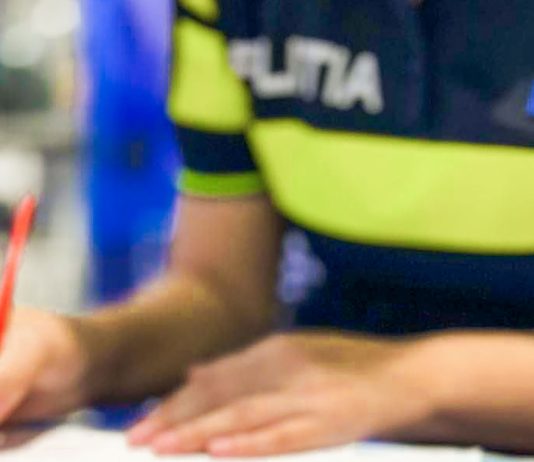 Cluj-Napoca dă primele amenzi pentru fumat în parcuri și stațiile de autobuz. 11 sancțiuni, în total 1.000 de lei